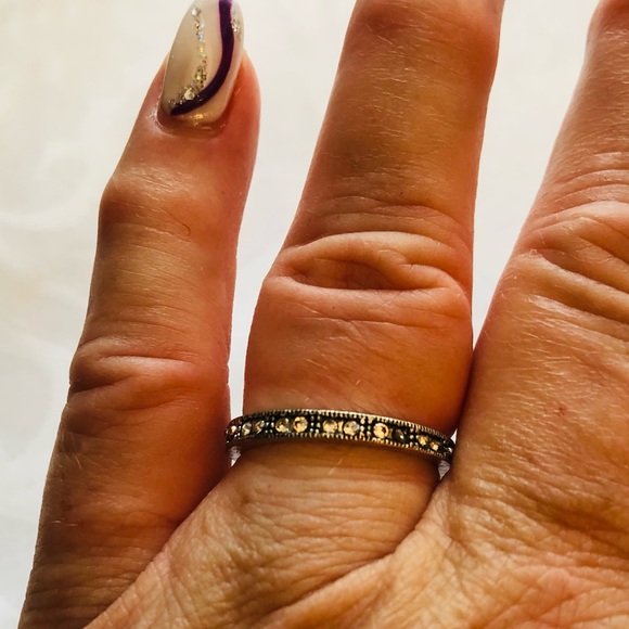 💜3/$30 Set of 3 Antiqued Silvertone Rings size 9-10 Crystals and Marcasite - Picture 8 of 9